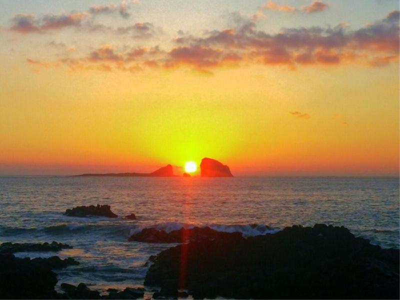 Sun & Moon Resort image