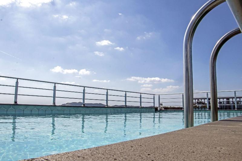 Sun & Moon Resort image