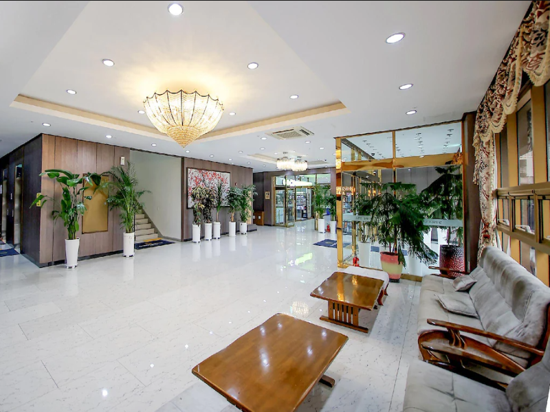 SHINSHIN HOTEL JEJU CITY image