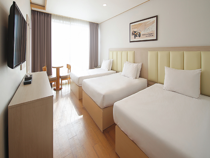SHINSHIN HOTEL JEJU CITY image