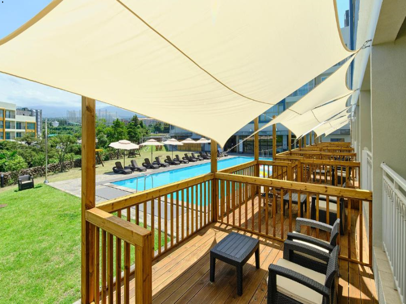 SHINSHIN HOTEL JEJU CITY image