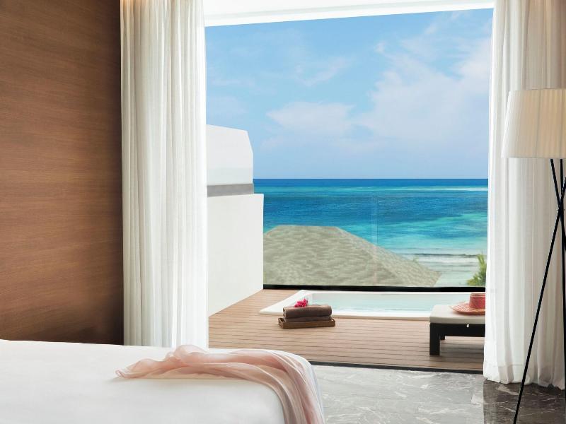 Excellence Oyster Bay image