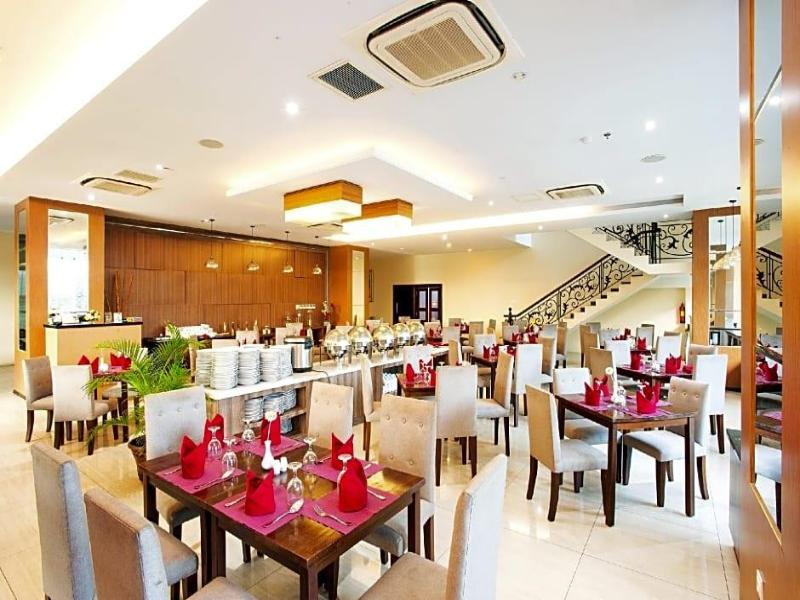 Tara Hotel image