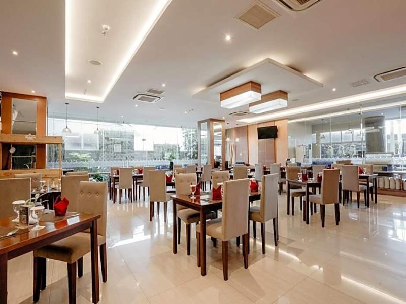 Tara Hotel image