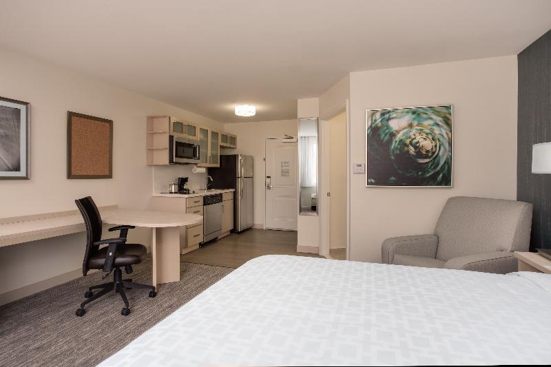 Candlewood Suites Miami Intl Airport - 36Th St IHG photo 23
