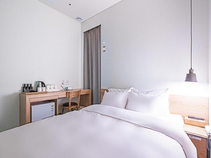 H Avenue Hotel Dongdaemun Sungshin image