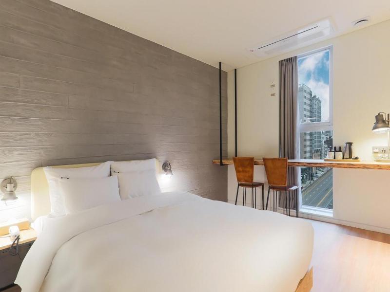 H Avenue Hotel Dongdaemun Sungshin image