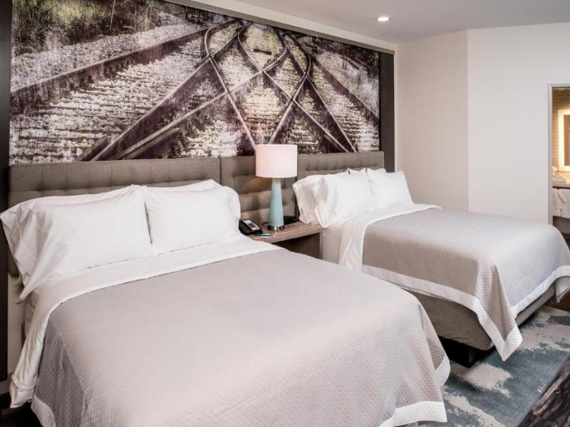 Hotel Indigo Frisco image