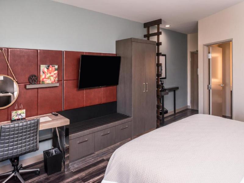 Hotel Indigo Frisco image