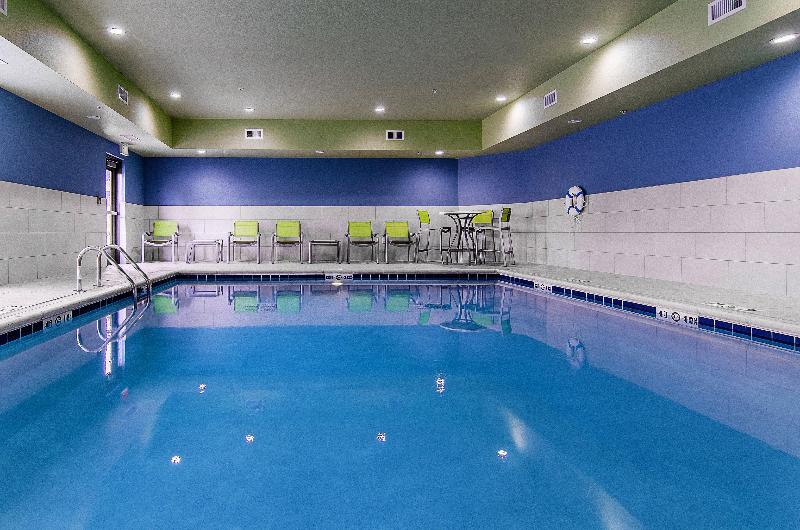 Holiday Inn Express & Suites Atchison By IHG image