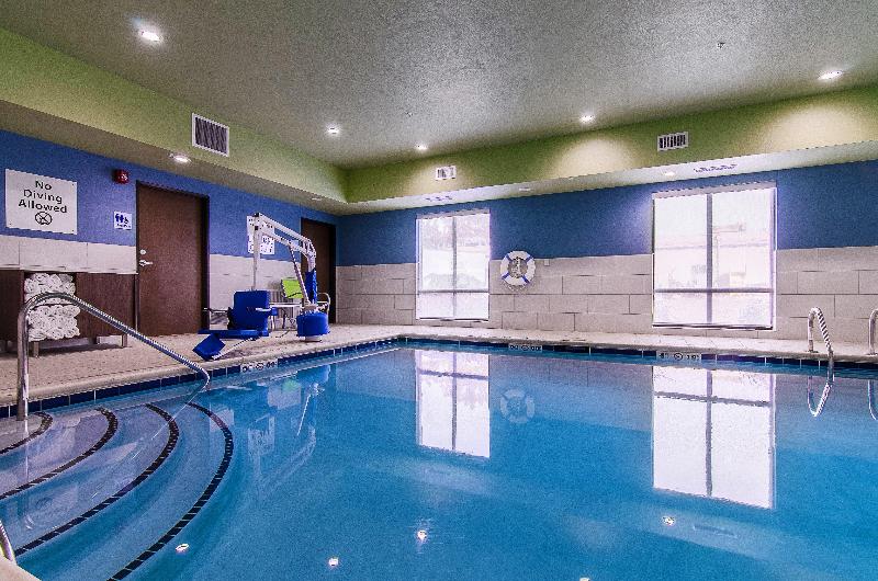 Holiday Inn Express & Suites Atchison By IHG image