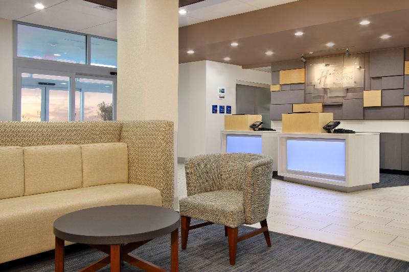 Holiday Inn Exp & Sts Brookshire - Katy Freeway image