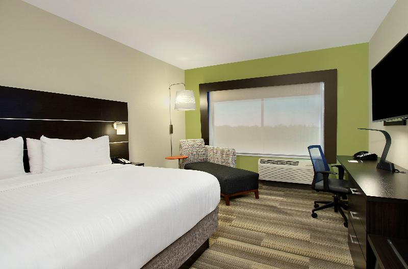 Holiday Inn Exp & Sts Brookshire - Katy Freeway image