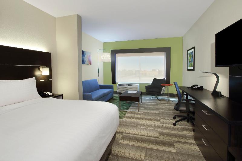 Holiday Inn Exp & Sts Brookshire - Katy Freeway image