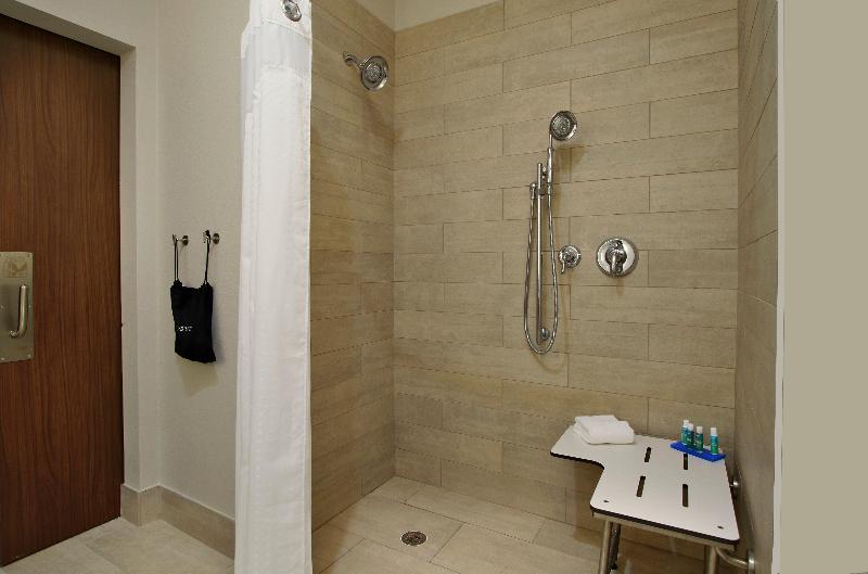 Holiday Inn Exp & Sts Brookshire - Katy Freeway image