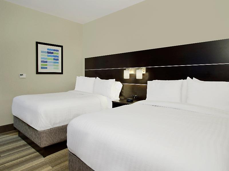 Holiday Inn Exp & Sts Brookshire - Katy Freeway image