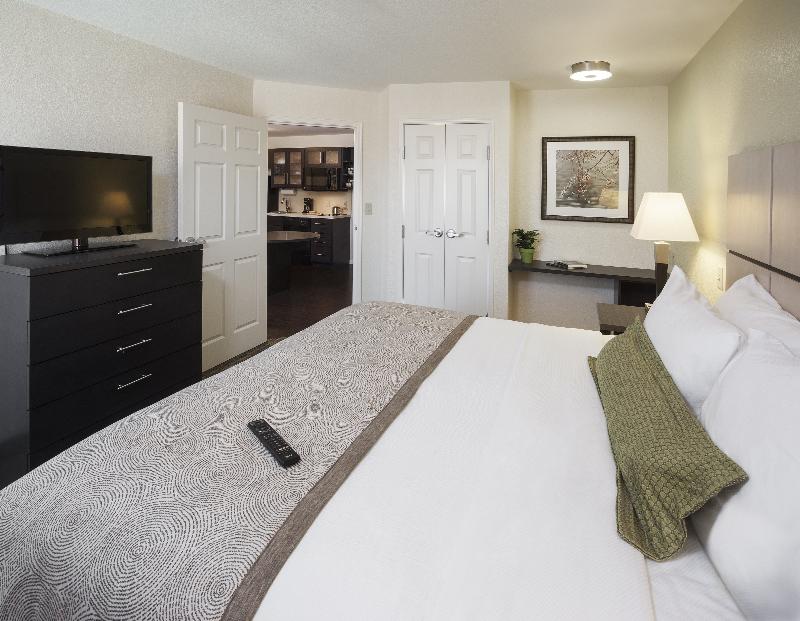 Candlewood Suites Farmers Branch photo 17