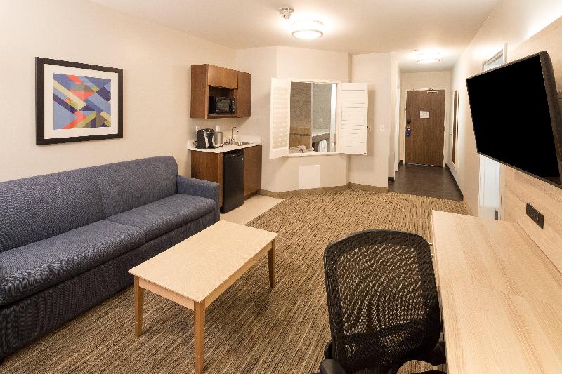 Holiday Inn Express & Suites Gaylord image
