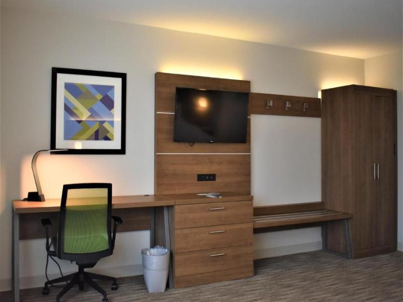 Holiday Inn Express and Suites Gettysburg image