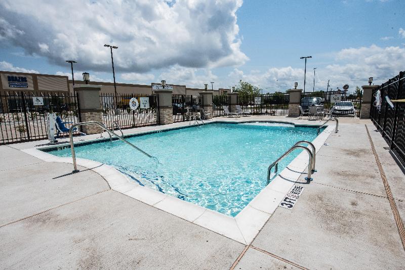 Holiday Inn Express Houston Hobby Airport Area image