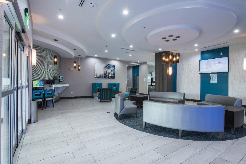 Holiday Inn Express Houston Hobby Airport Area image