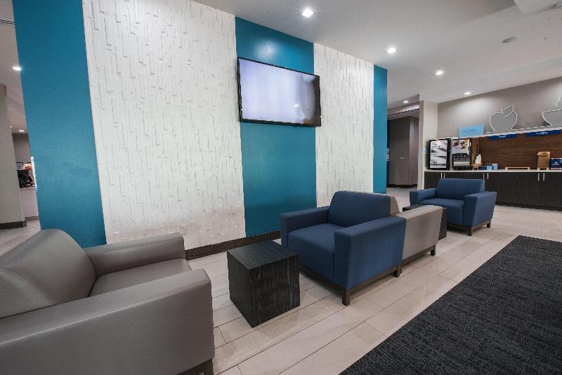 Holiday Inn Express Houston Hobby Airport Area image