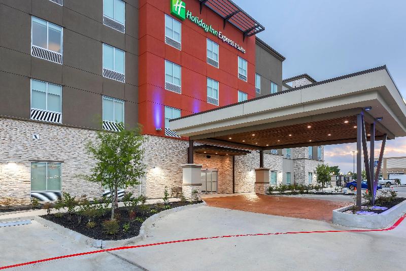 Holiday Inn Express Houston Hobby Airport Area image