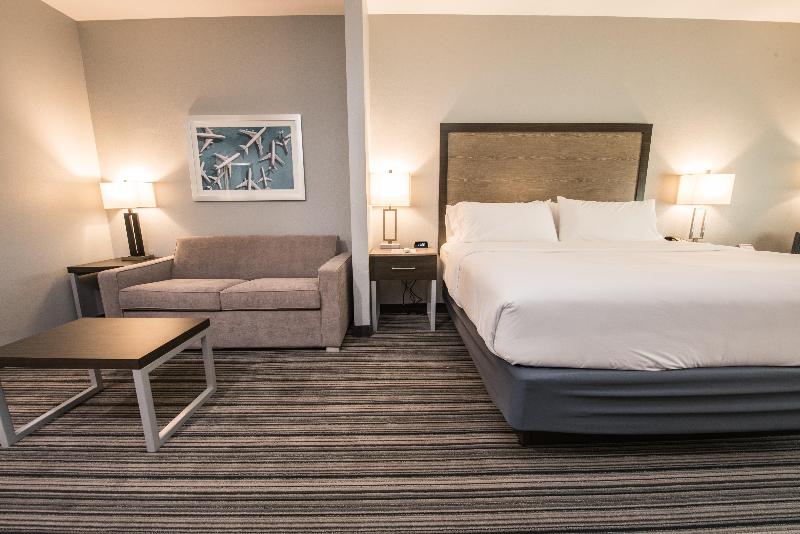 Holiday Inn Express Houston Hobby Airport Area image