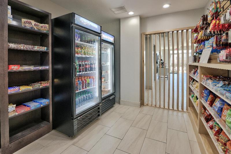 Holiday Inn Express Suites Houston East Beltway 8 image