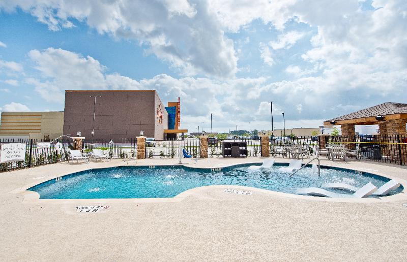 Staybridge Suites Houston - Humble Beltway 8 E image