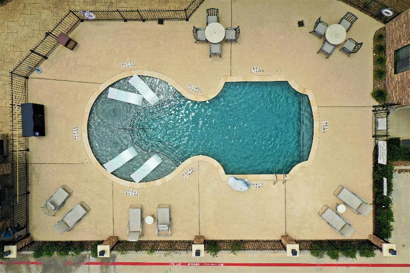 Staybridge Suites Houston - Humble Beltway 8 E image