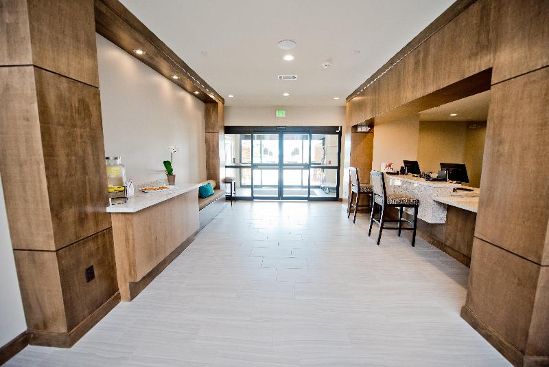 Staybridge Suites Houston - Humble Beltway 8 E image