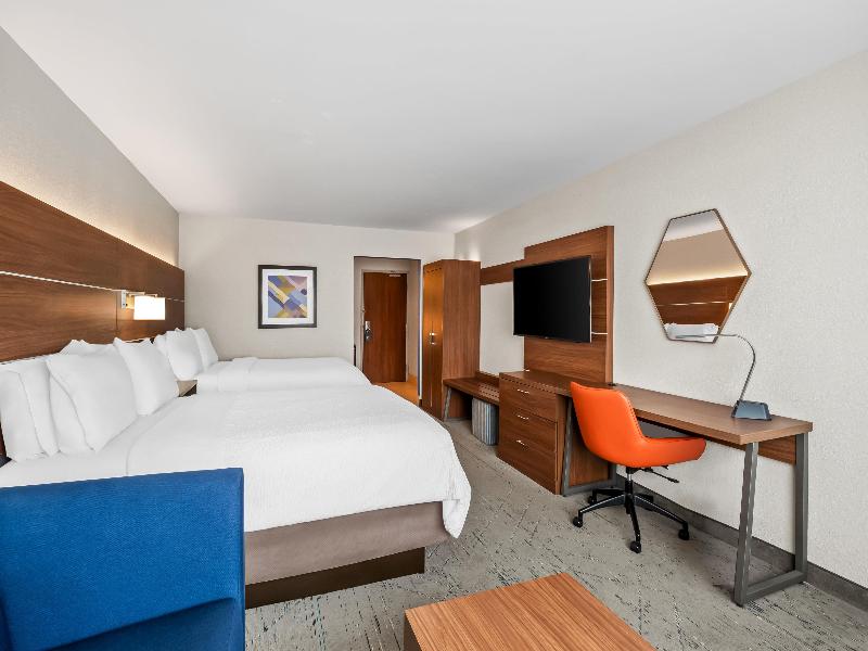 Holiday Inn Exp & Sts Detroit Northwest - Livonia image