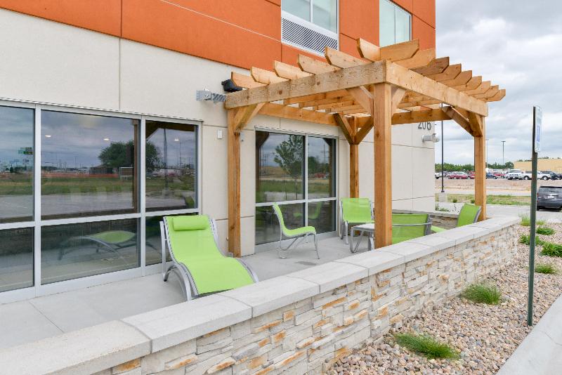 Holiday Inn Express & Suites Ogallala By IHG image
