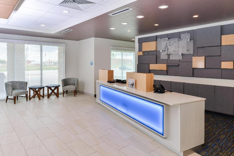 Holiday Inn Express & Suites Ogallala By IHG image