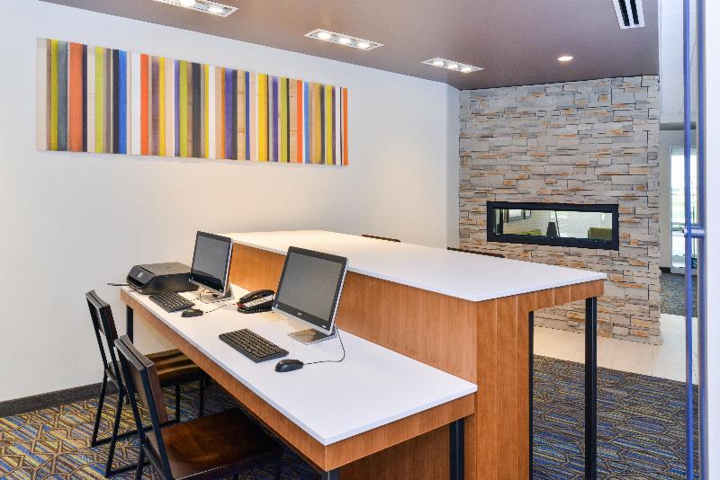 Holiday Inn Express & Suites Ogallala By IHG image