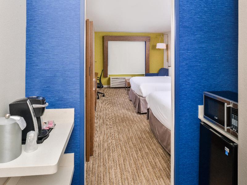 Holiday Inn Express & Suites Ogallala By IHG image