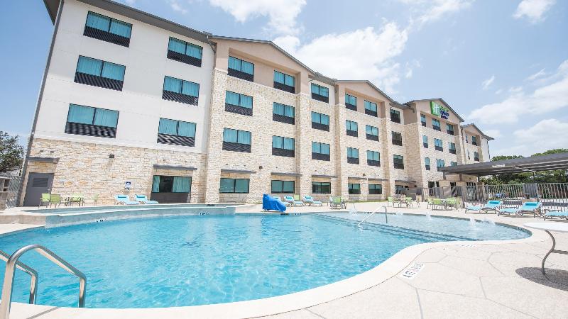 Holiday Inn Express & Suites-Dripping Springs - Image 1
