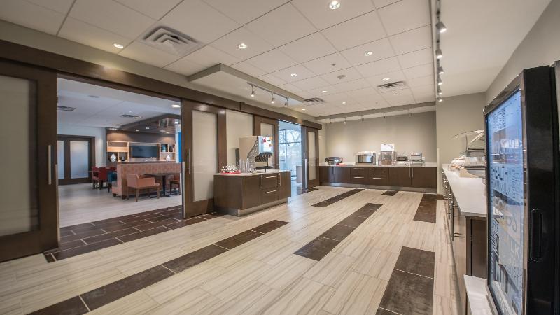 Holiday Inn Express & Suites-Dripping Springs - Image 7