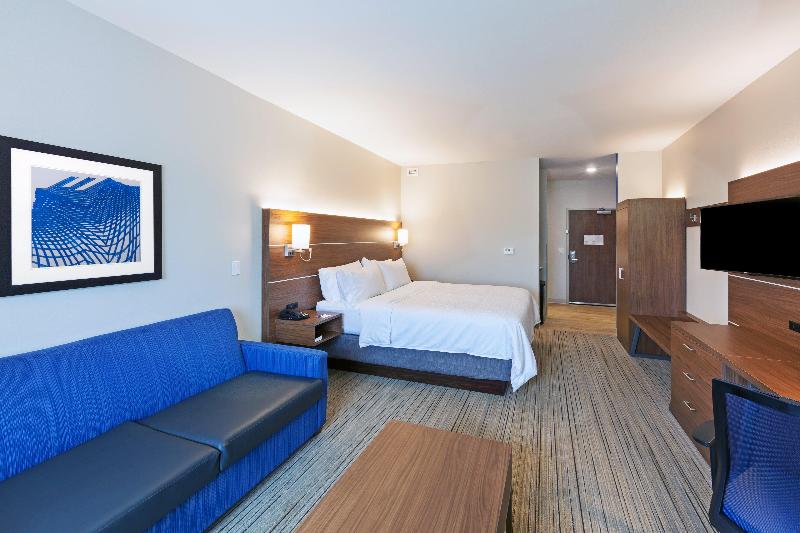 Holiday Inn Express Lenexa Overland Park Area photo 21
