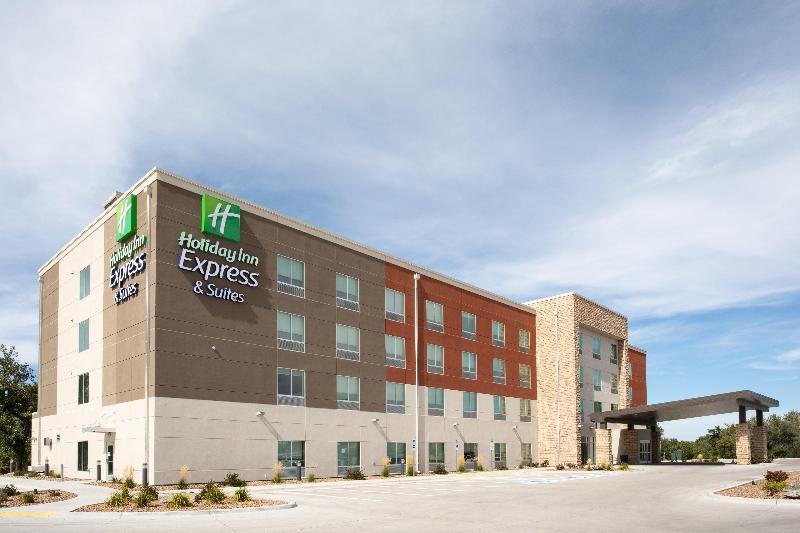Holiday Inn Express & Suites Sterling image