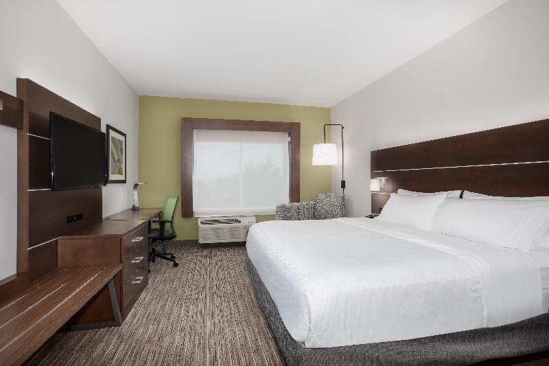 Holiday Inn Express & Suites Sterling image