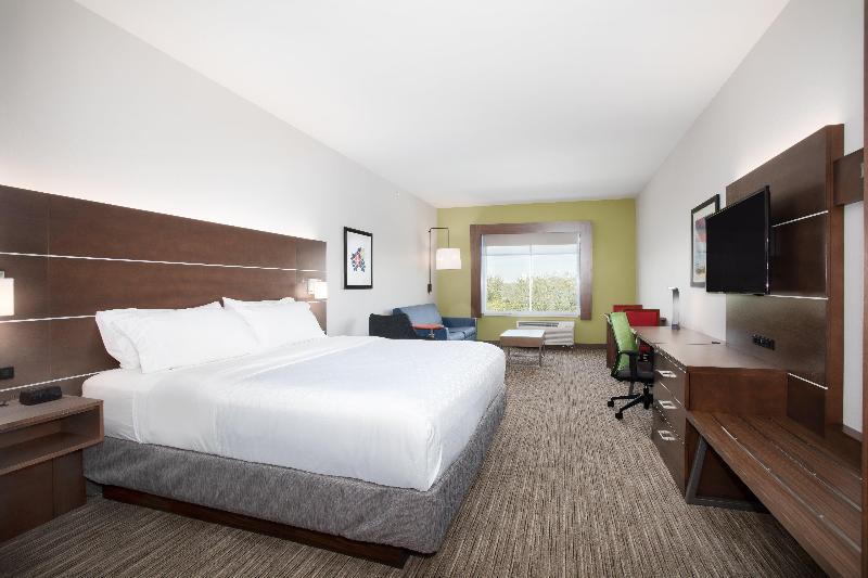 Holiday Inn Express & Suites Sterling image