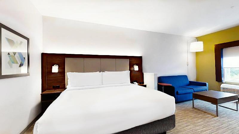 Holiday Inn Express Suites Chalmette New Orleans S photo 12