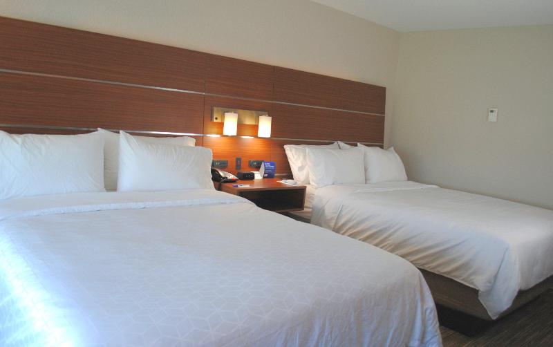 Holiday Inn Express & Suites Columbia City By IHG image 5