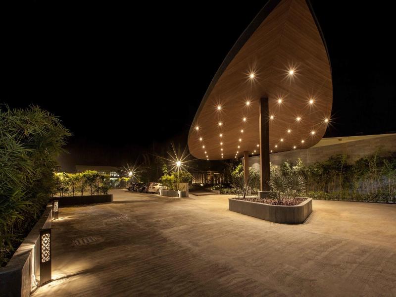 Lemon Tree Premier, Corbett