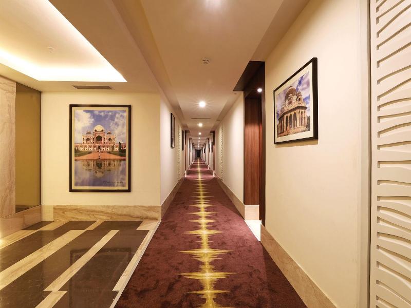 Lemon Tree Hotel, Sohna Road image