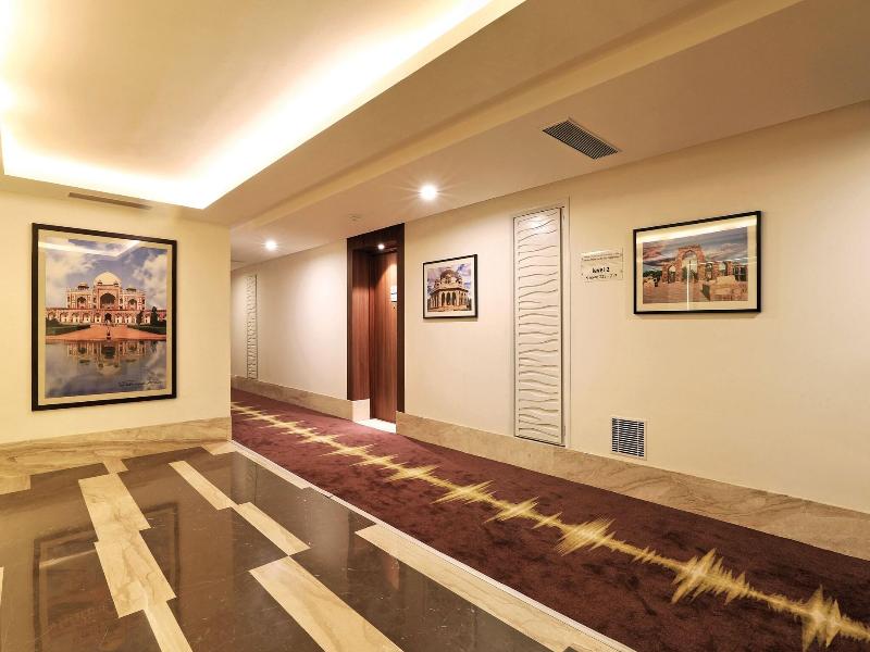 Lemon Tree Hotel, Sohna Road image