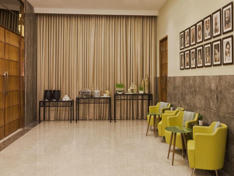 Lemon Tree Hotel, Sohna Road image