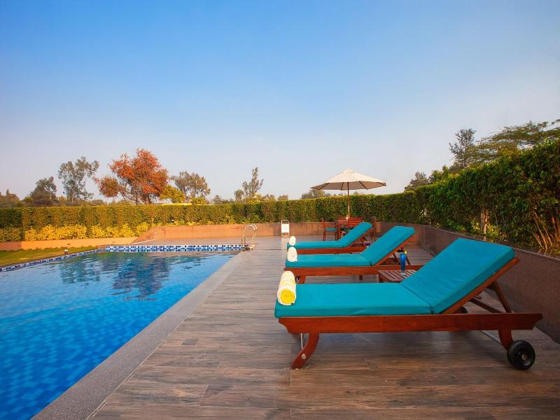 Lemon Tree Hotel, Sohna Road image